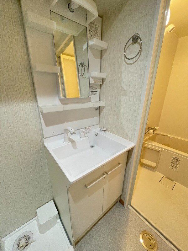 物件内観写真9　(洗面所)