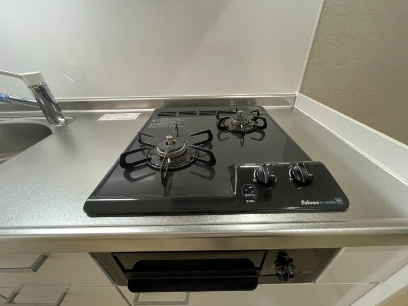 物件内観写真20　(グリル付きガスコンロ)