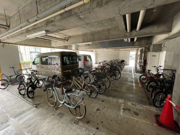 その他共有部分(駐輪場)