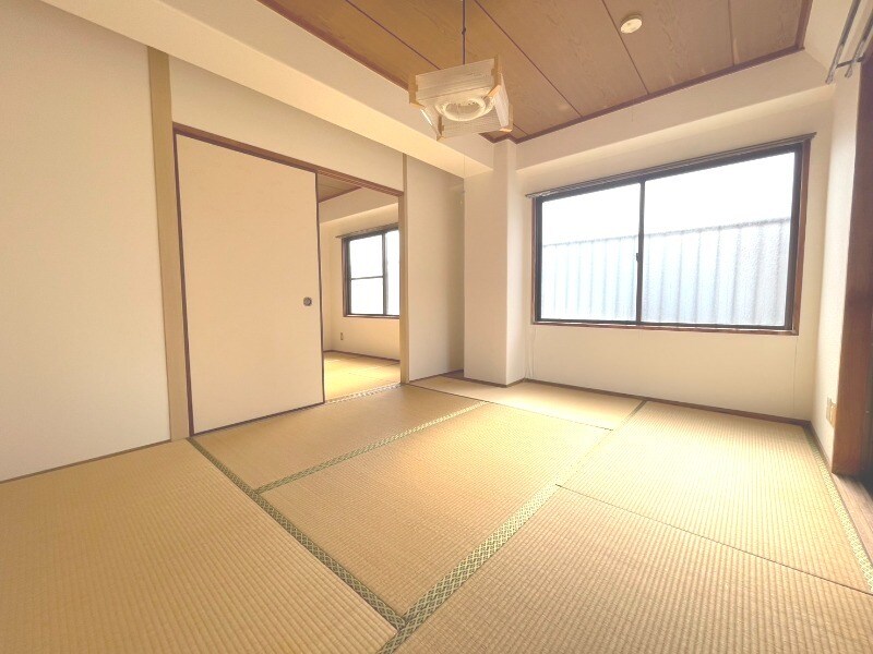 物件内観写真7　(居室)