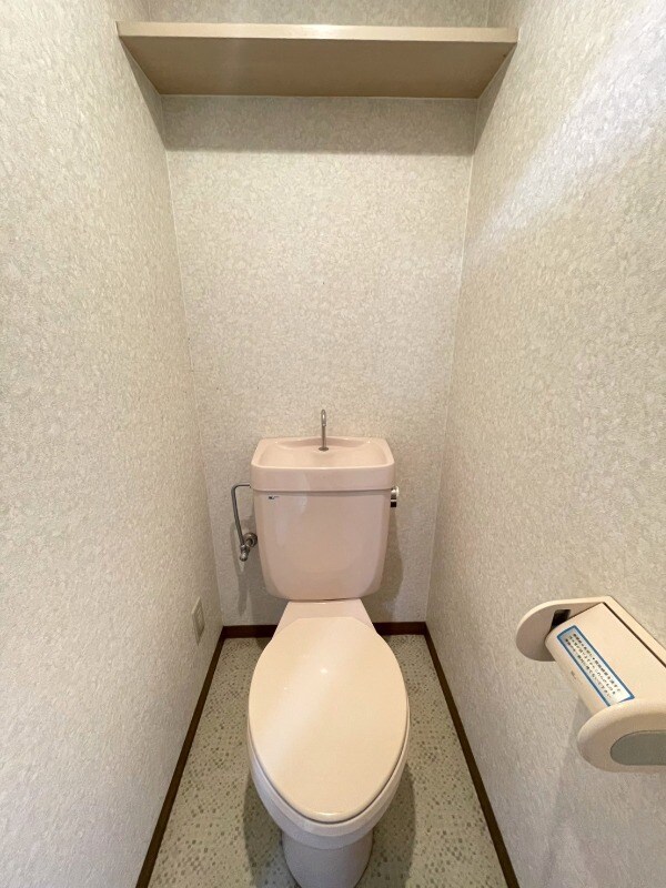 物件内観写真11　(トイレ)