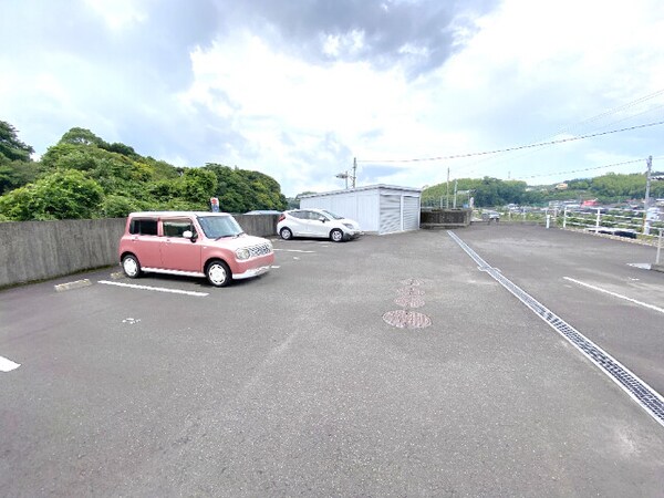 駐車場(駐車場)