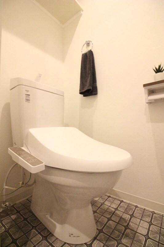 物件内観写真9　(トイレ)