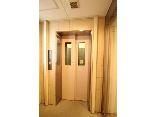 物件外観写真4　(建物設備)