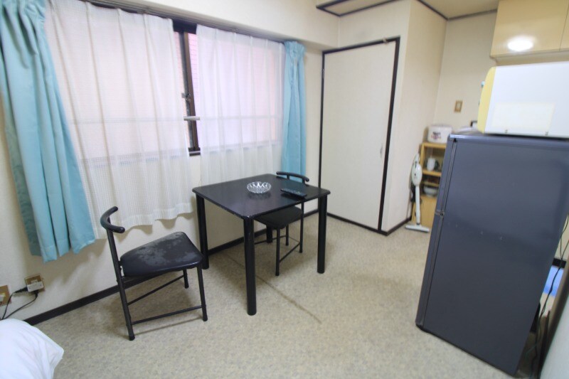 物件内観写真7　(居室)