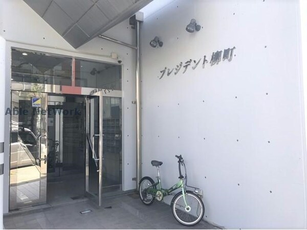 エントランス(エントランス部分)