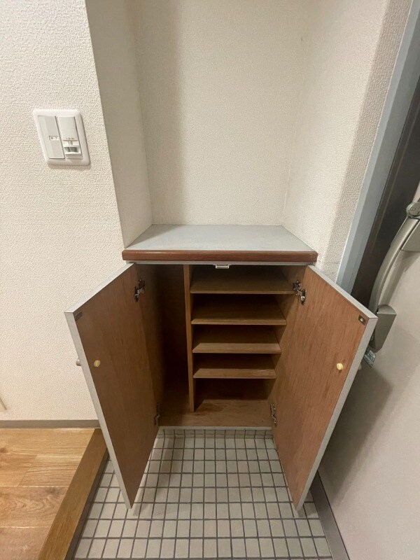 その他設備(シューズボックス)