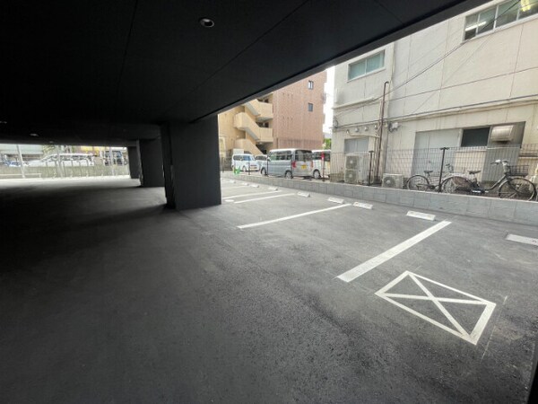 駐車場(駐車場)
