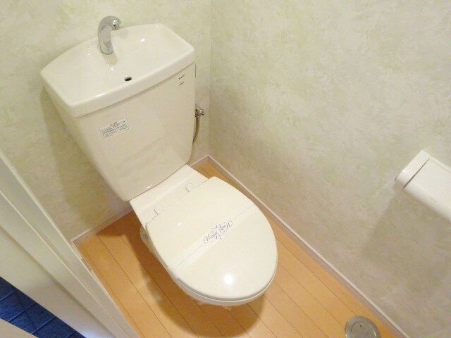 物件内観写真11　(トイレ)