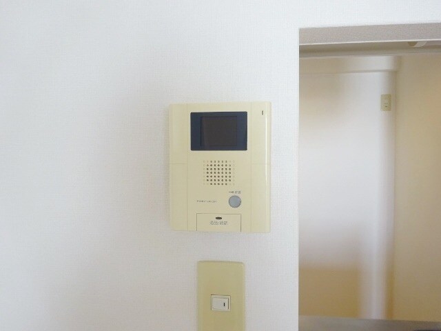 物件内観写真16　(TVモニターホン)