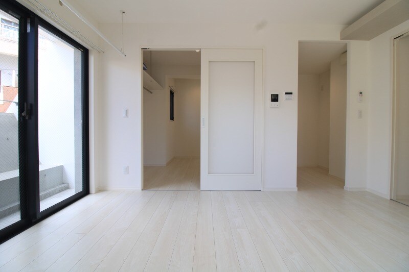 物件内観写真6　(居室)