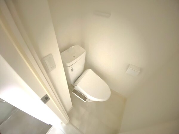 トイレ(他部屋同タイプの写真になります。)