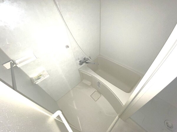 バス／シャワールーム等(他部屋同タイプの写真になります。)