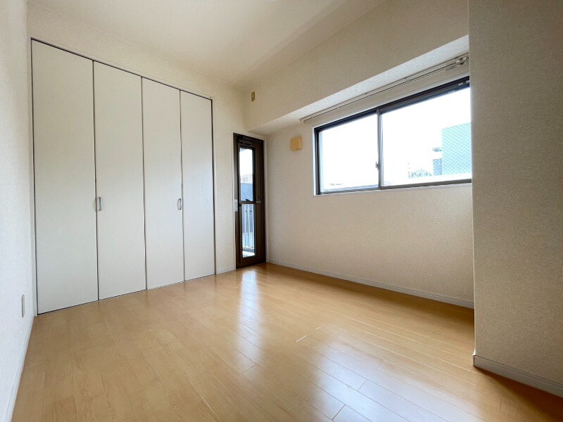 物件内観写真10　(居室)