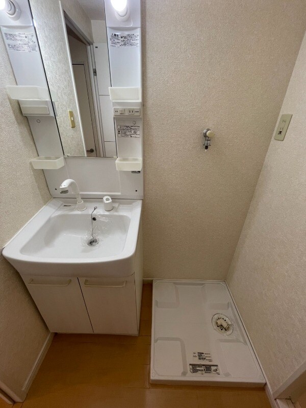 物件内観写真23　(室内洗濯機置き場)