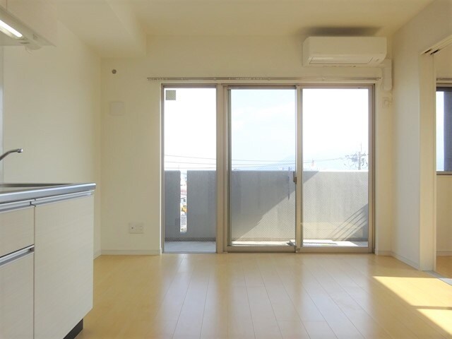 物件内観写真6　(居室)