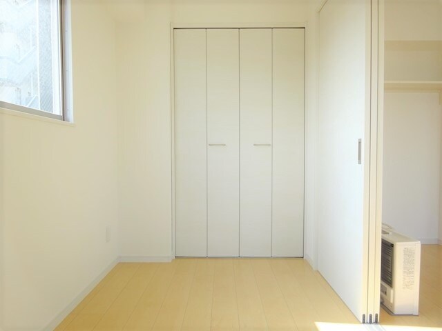 物件内観写真10　(居室)