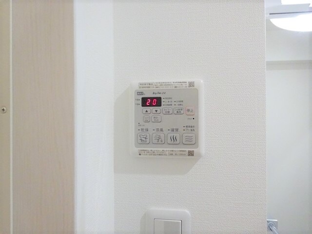 物件内観写真22　(浴室乾燥機)