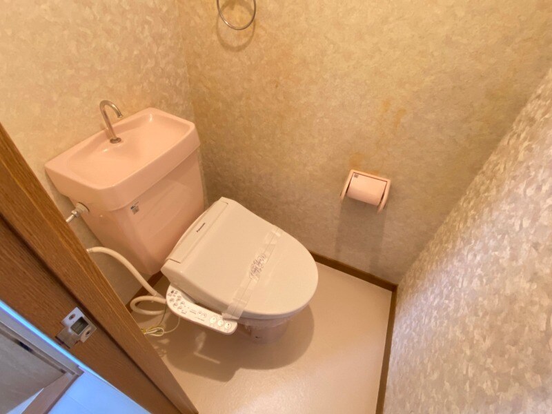 物件内観写真11　(トイレ)