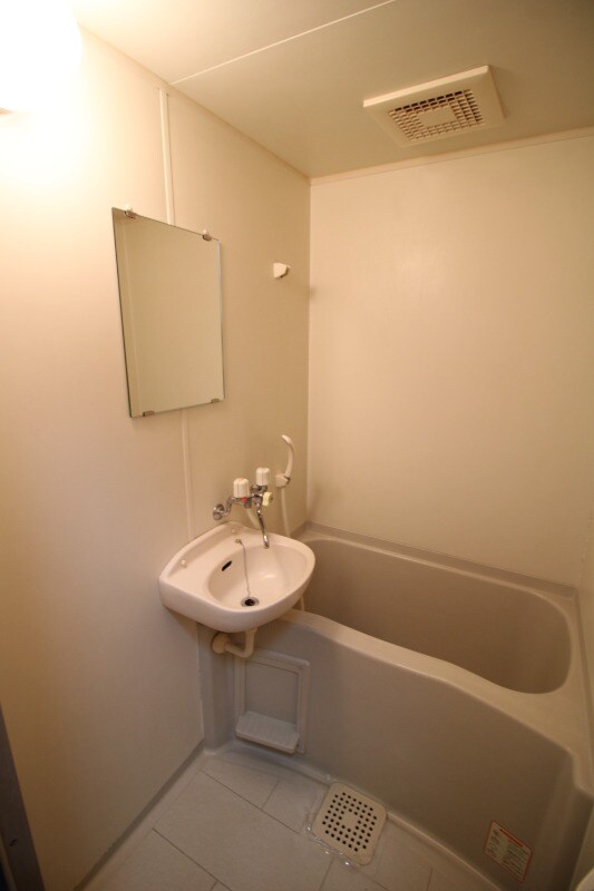 物件内観写真10　(バス／シャワールーム等)