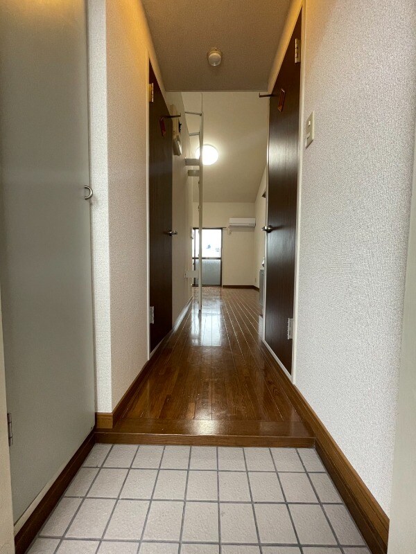 玄関(玄関)