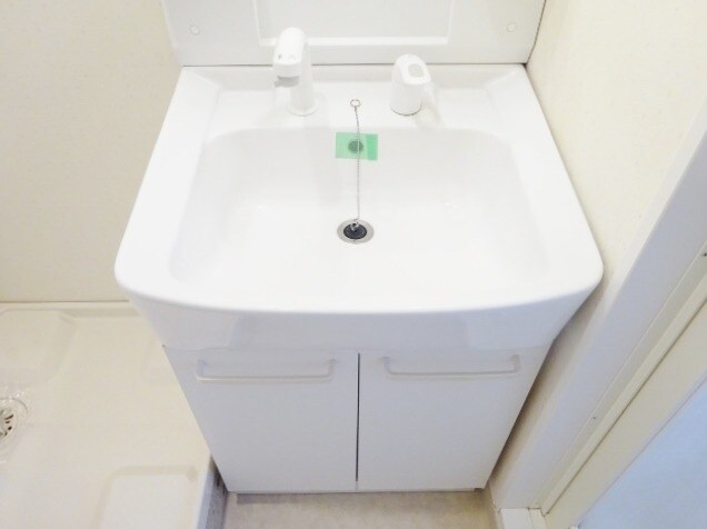 物件内観写真12　(洗面所)