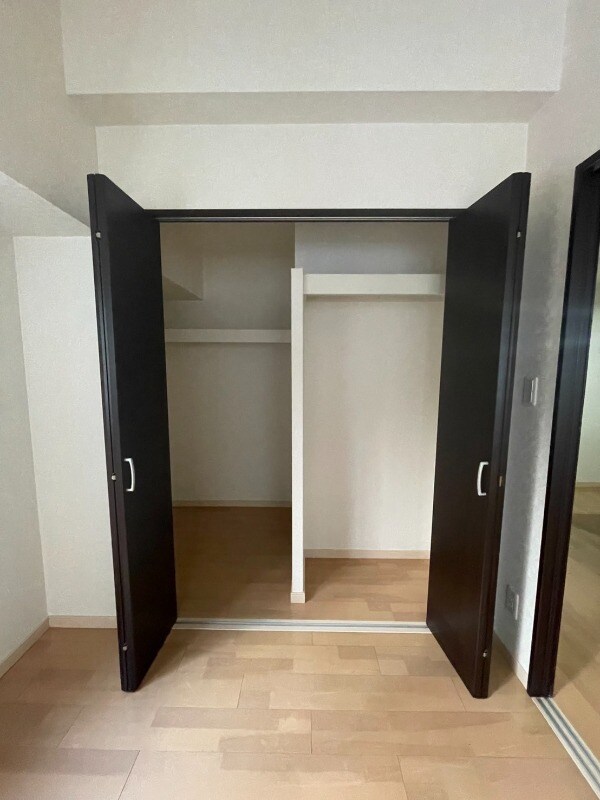 物件内観写真14　(クローゼット)