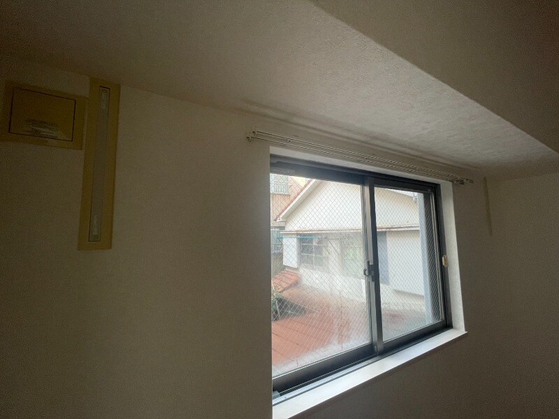 物件内観写真22　(室内物干し機)