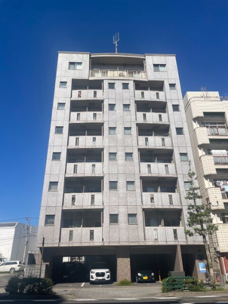 ＳＨＡＴＯＲＨＺＥ外観写真