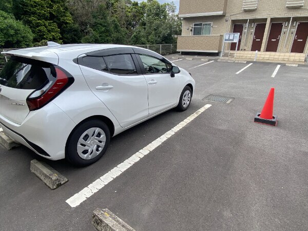 駐車場(駐車場)