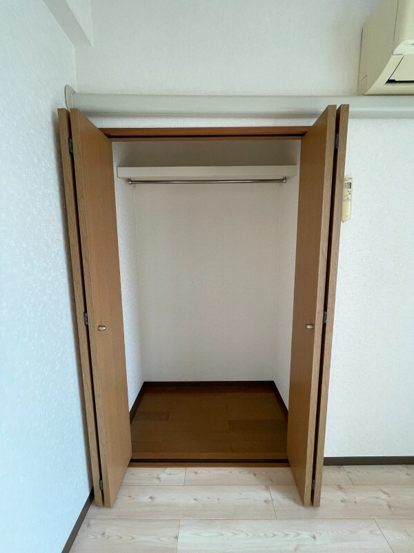 物件内観写真14　(クローゼット)