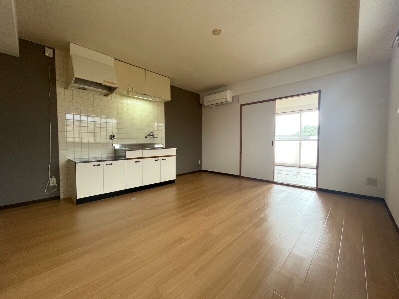 物件内観写真8　(居室)