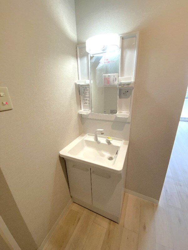 物件内観写真7　(洗面所)