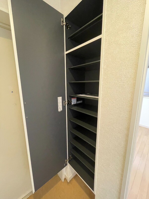 その他設備(シューズボックス)