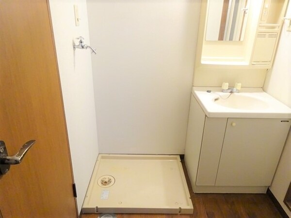 その他設備(室内洗濯機置き場)