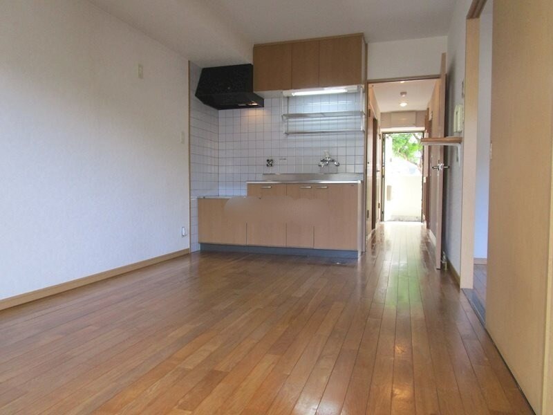 物件内観写真5　(居室)