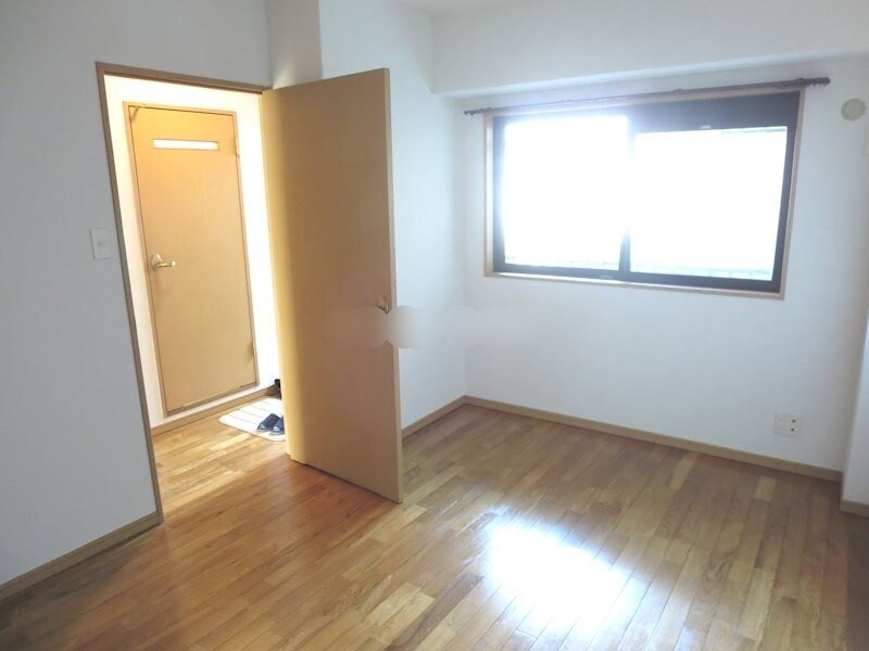 物件内観写真10　(居室)