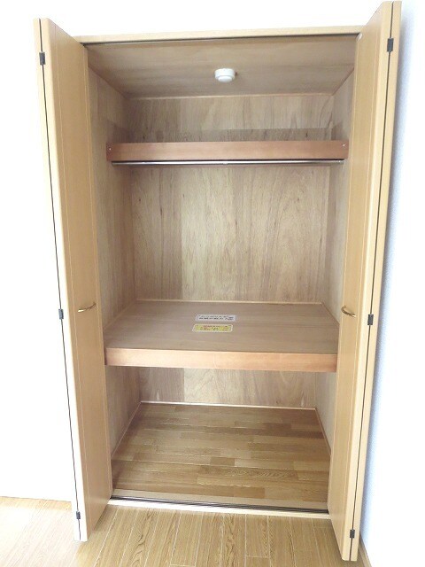 物件内観写真17　(クローゼット)