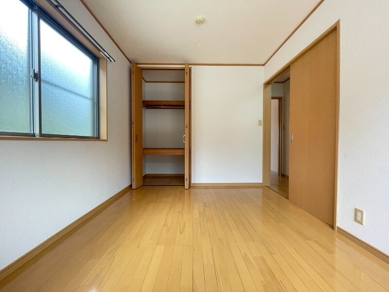 物件内観写真9　(居室)