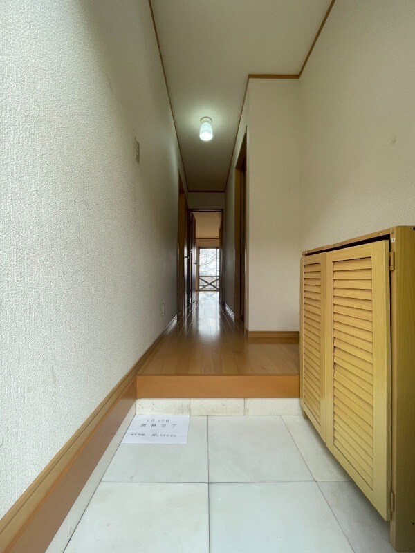 玄関(玄関)