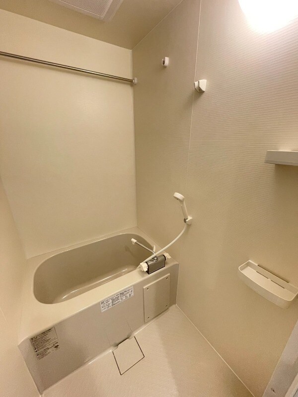物件内観写真12　(バス／シャワールーム等)