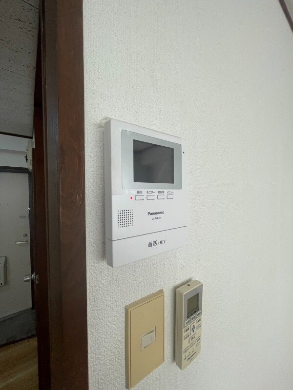 物件内観写真16　(TVモニターホン)