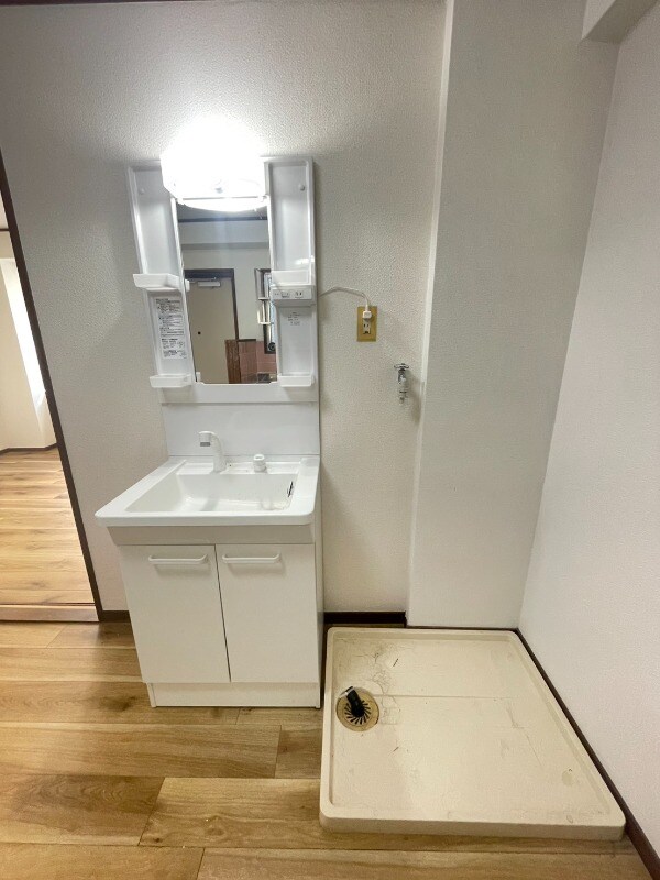 物件内観写真17　(室内洗濯機置き場)