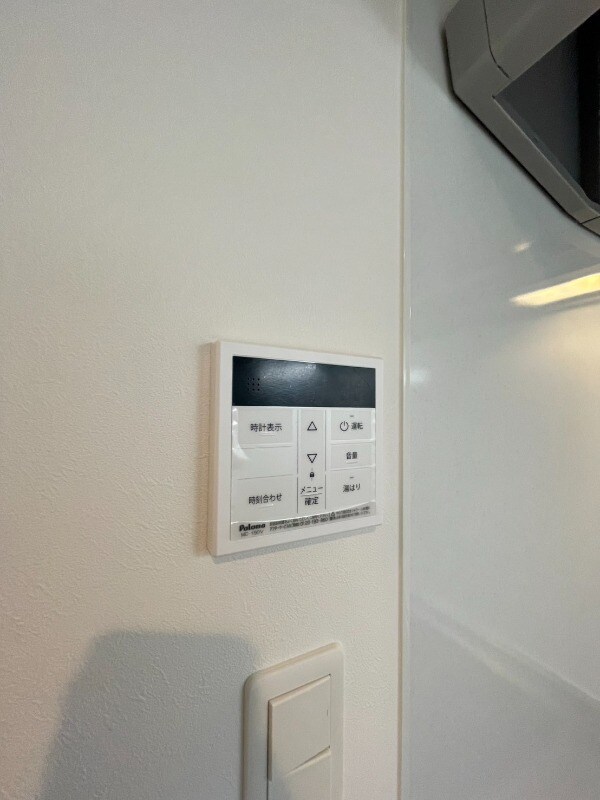 物件内観写真22　(ガス給湯器)