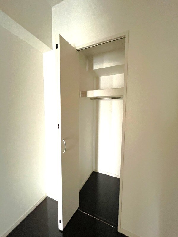 物件内観写真16　(クローゼット)