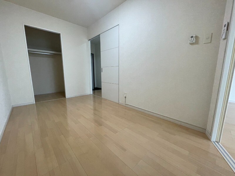 物件内観写真11　(居室)