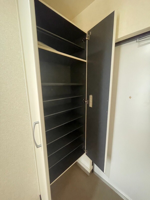 物件内観写真22　(シューズボックス)