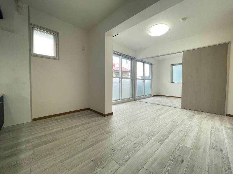 物件内観写真8　(居室)