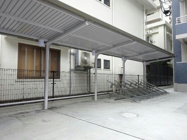 その他共有部分(駐輪場)