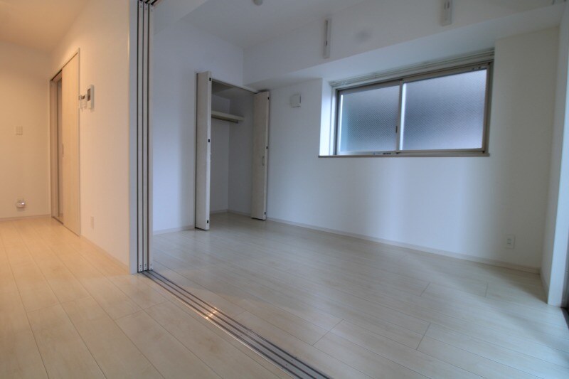 物件内観写真11　(居室)